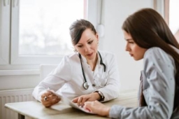 Intolerância À Lactose Inflama O Intestino: Os sintomas da colite podem ser confundidos com intolerância à lactose?